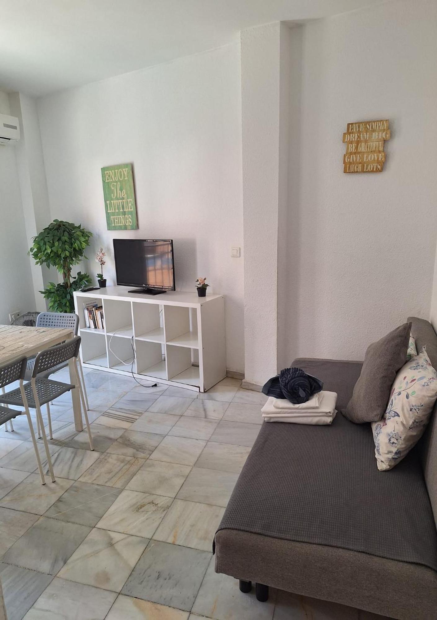 Apartamentos Centro Picasso Málaga Eksteriør billede